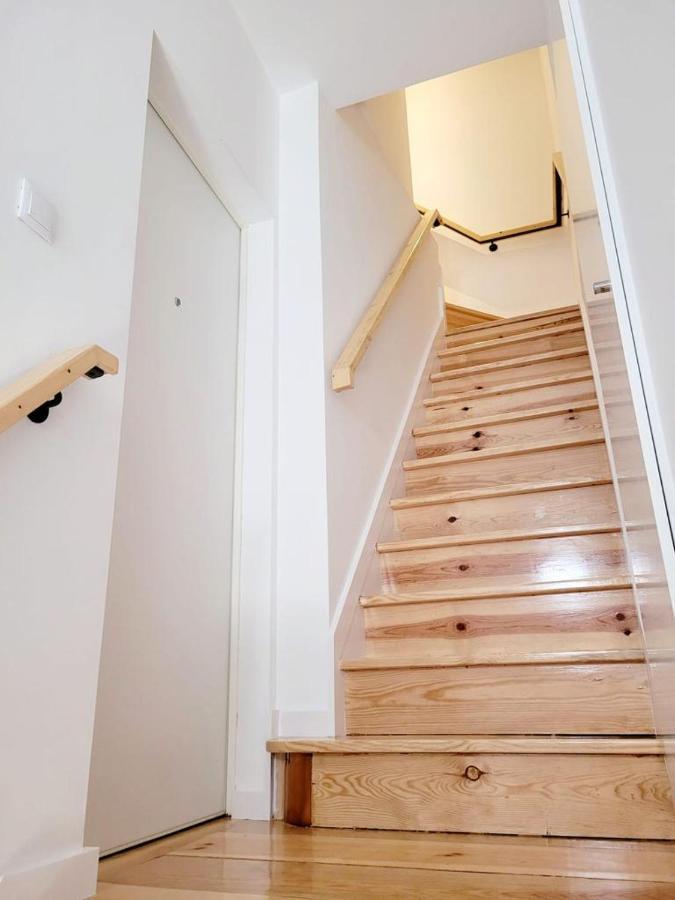 Light & Style Apartment Lisbon Bagian luar foto